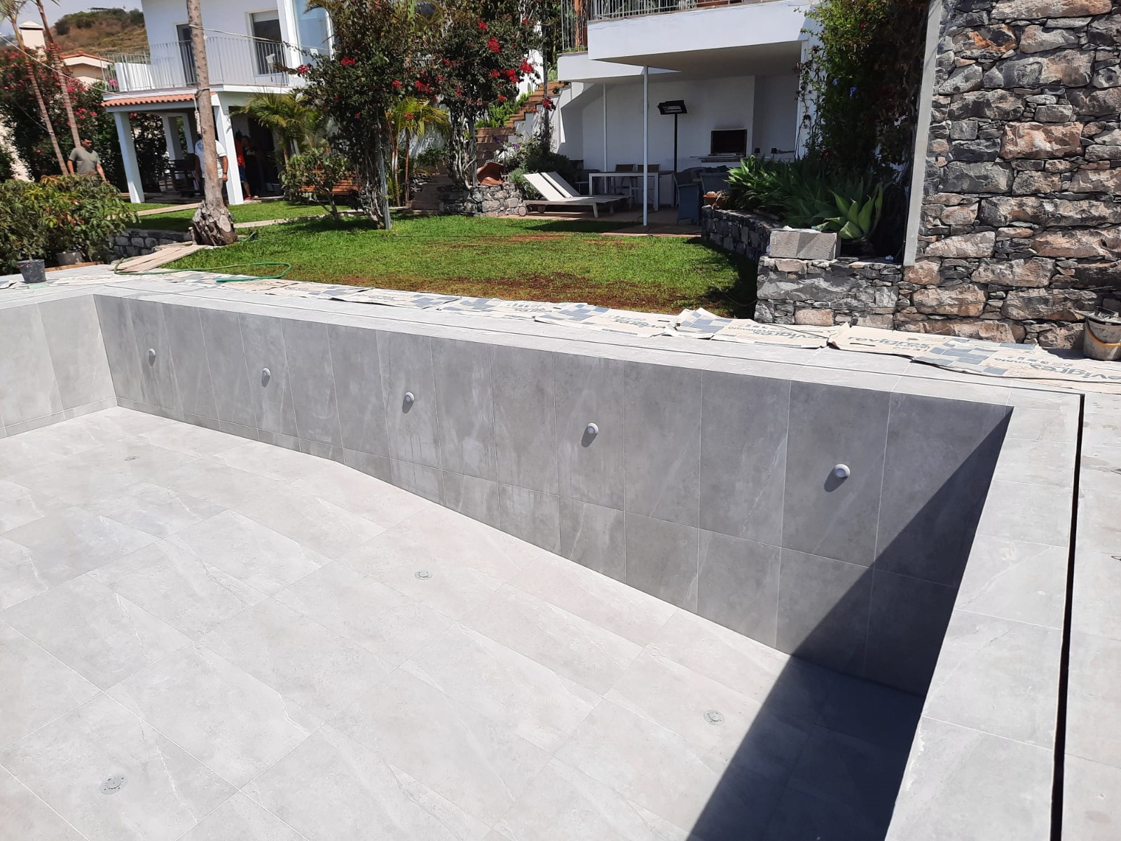 Piscina em construção