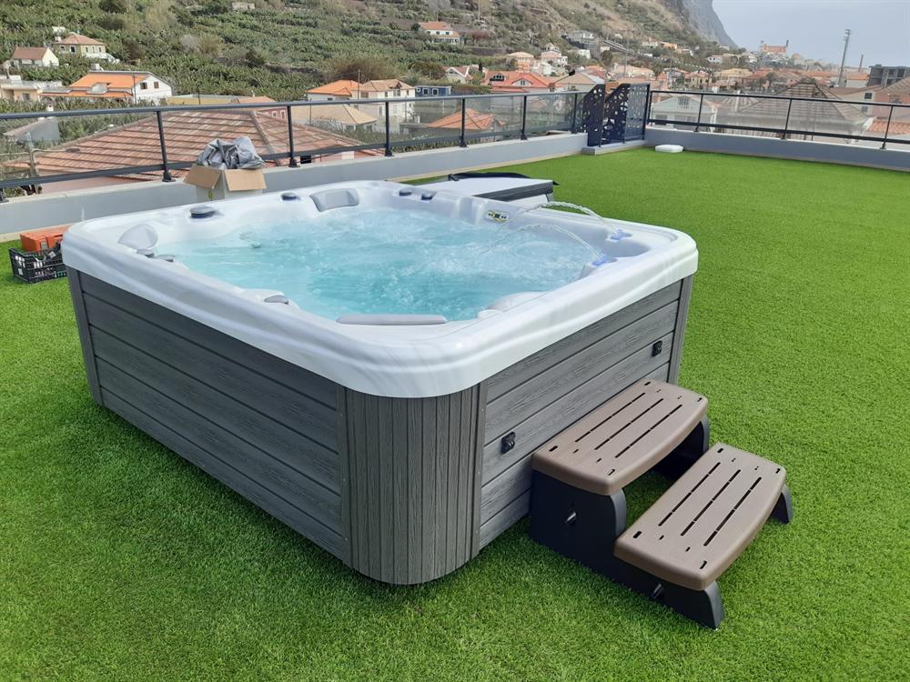 Spa exterior em funcionamento